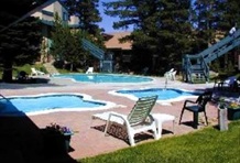 RedAwning Canyon Boulevard Apartment